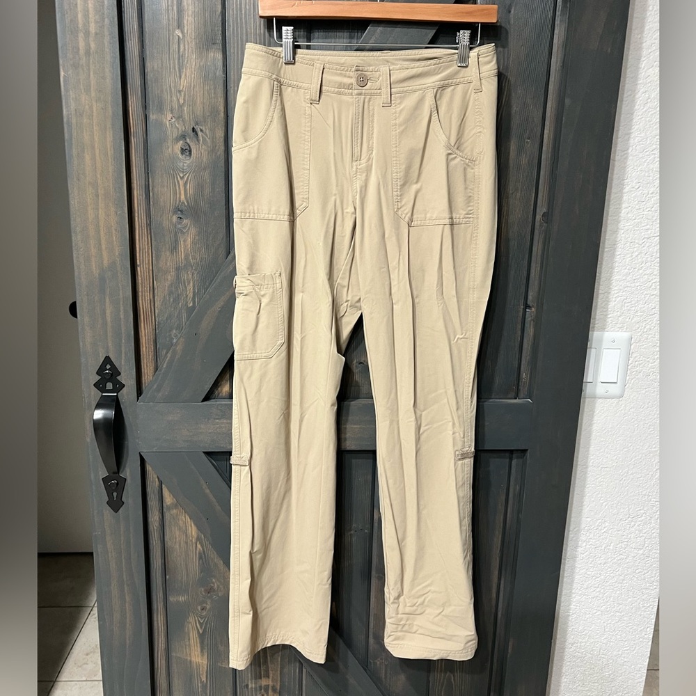 THE NORTH FACE Beige Lightweight Nylon Spandex Utility Cargo Pants Hiking Sz 8